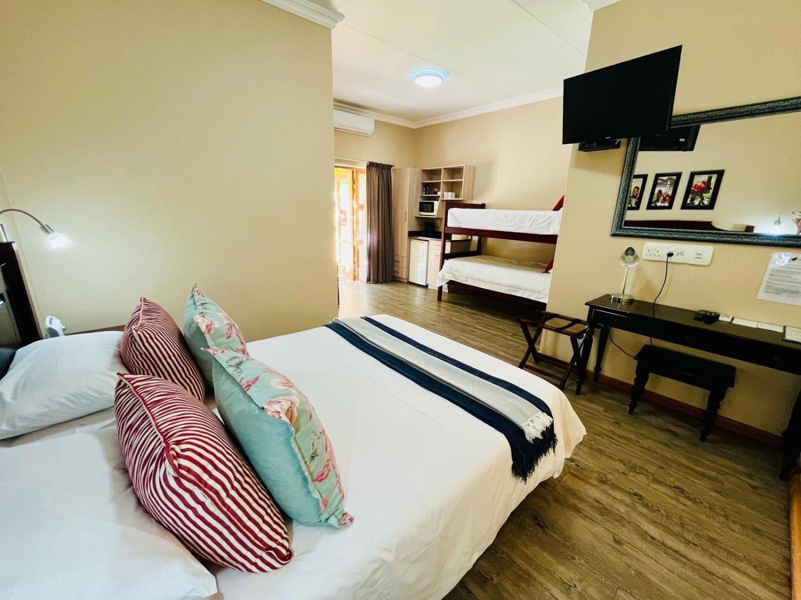 17 On Bird Guest House Beaufort West Exterior photo
